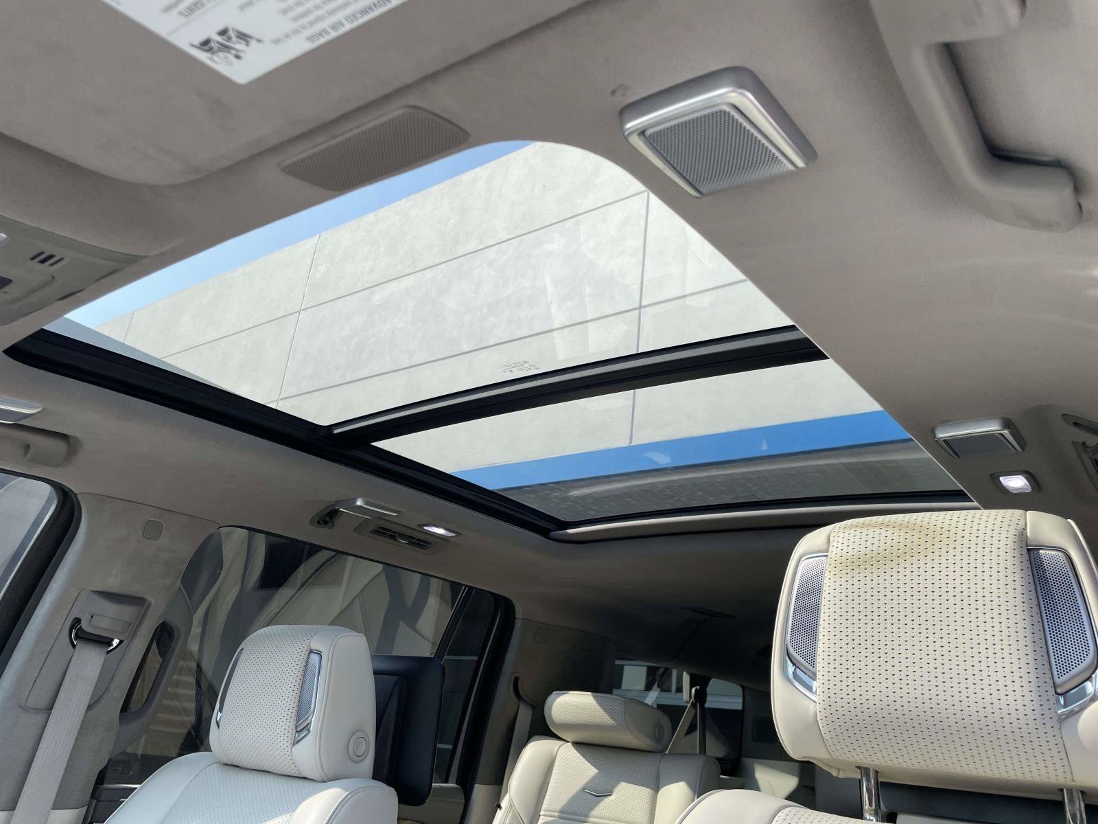 Certified 2024 Cadillac Escalade ESV Premium Luxury Platinum w/ LPO, Floor Liner Package AWD/4WD image 20