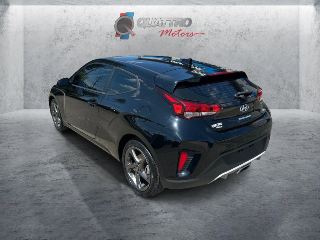 Used 2019 Hyundai Veloster 2.0 FWD image 3