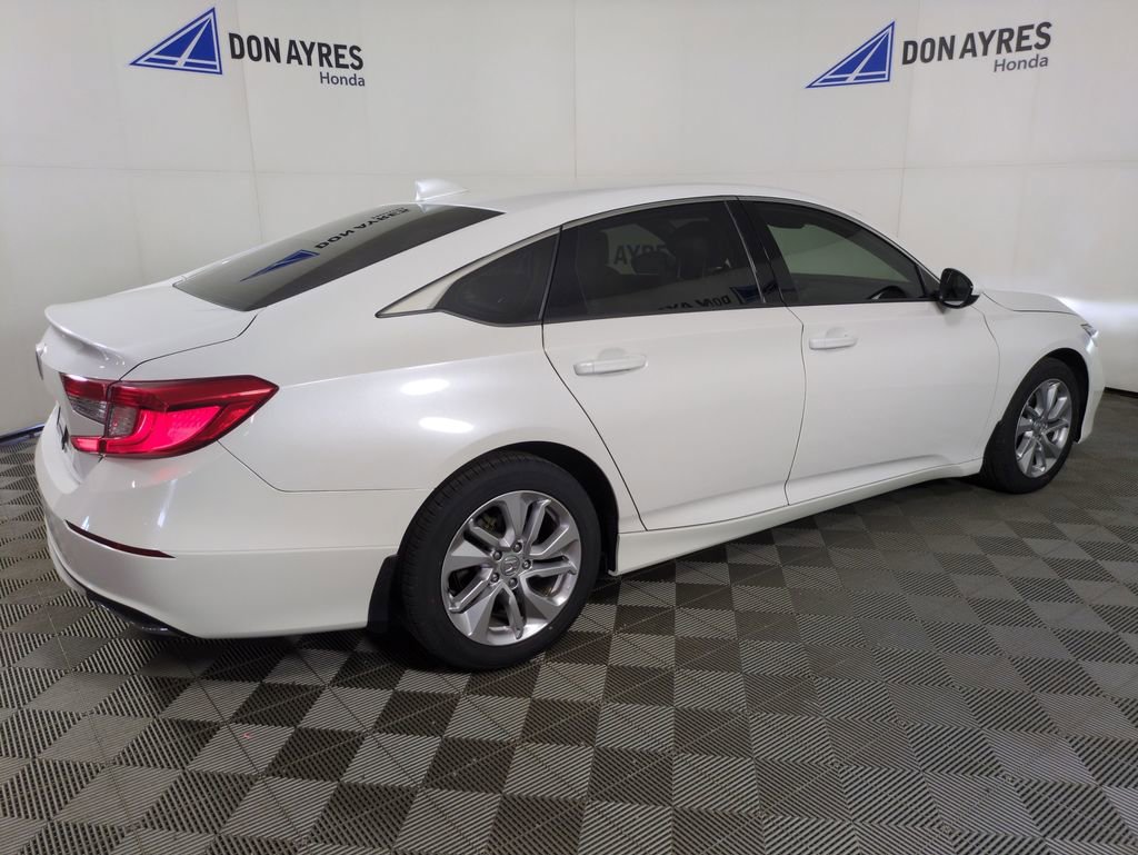Used 2019 Honda Accord LX image 8