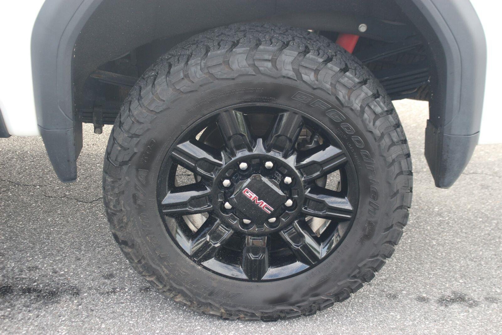 Used 2024 GMC Sierra 3500 AT4 w/ AT4 Premium Plus Package AWD/4WD image 39