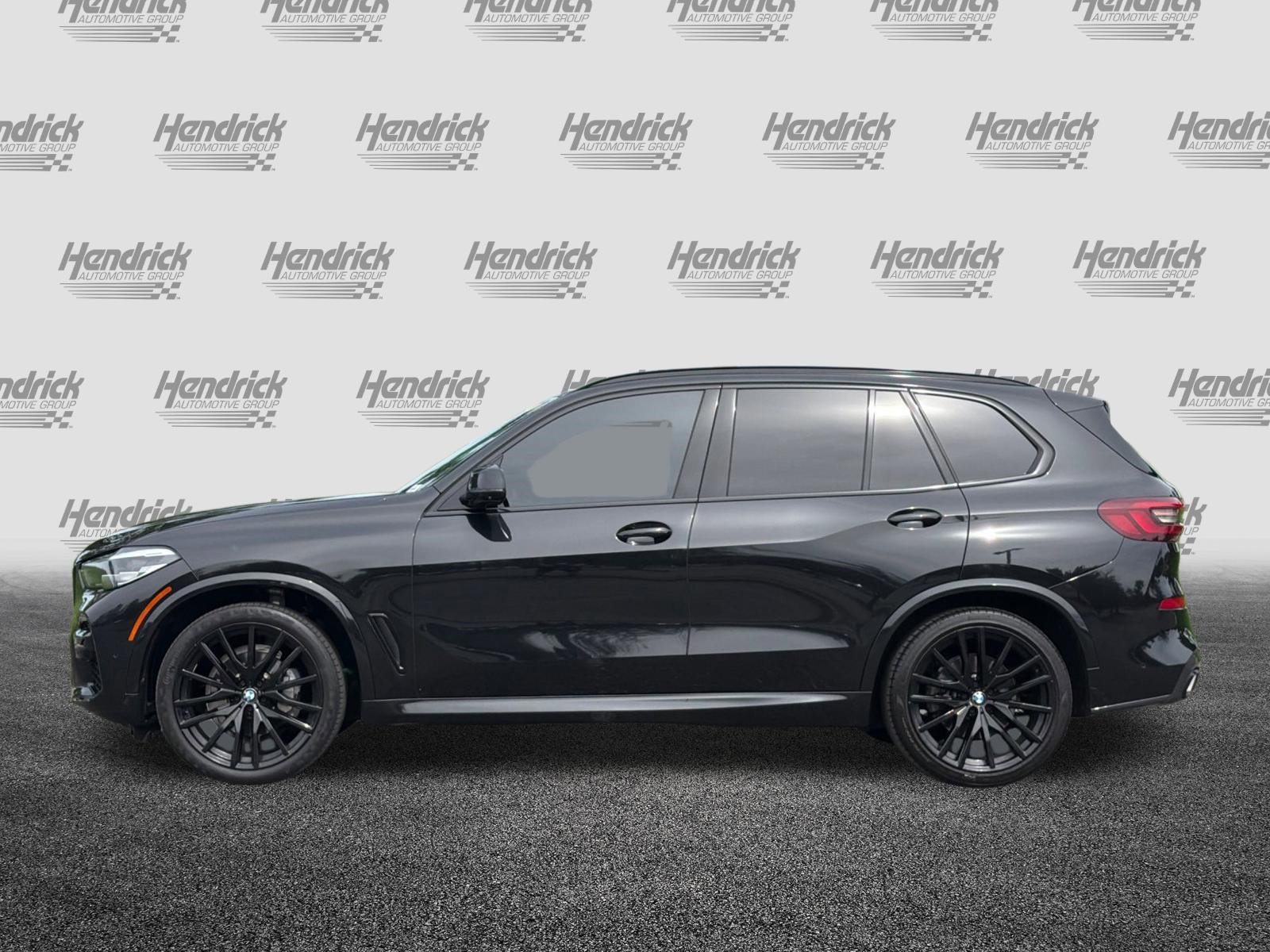 Used 2023 BMW X5 sDrive40i w/ M Sport Package image 8