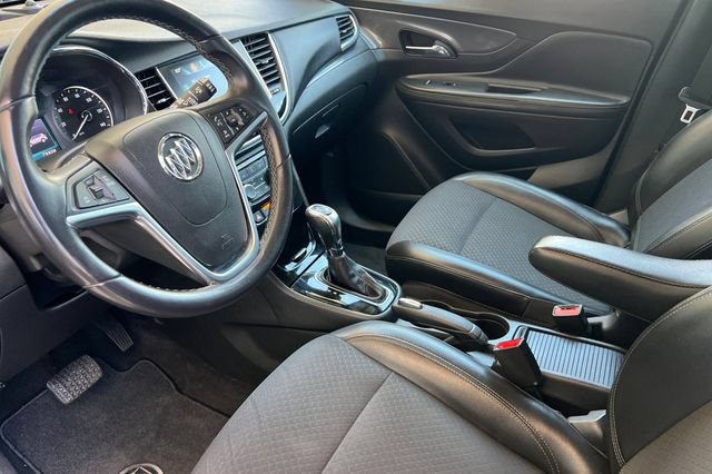 Used 2020 Buick Encore Preferred w/ Safety Package FWD image 10