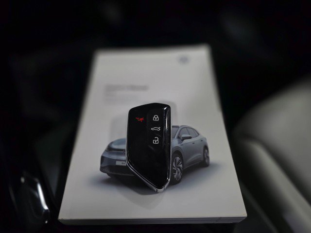 Used 2021 Volkswagen ID.4 Pro S image 44