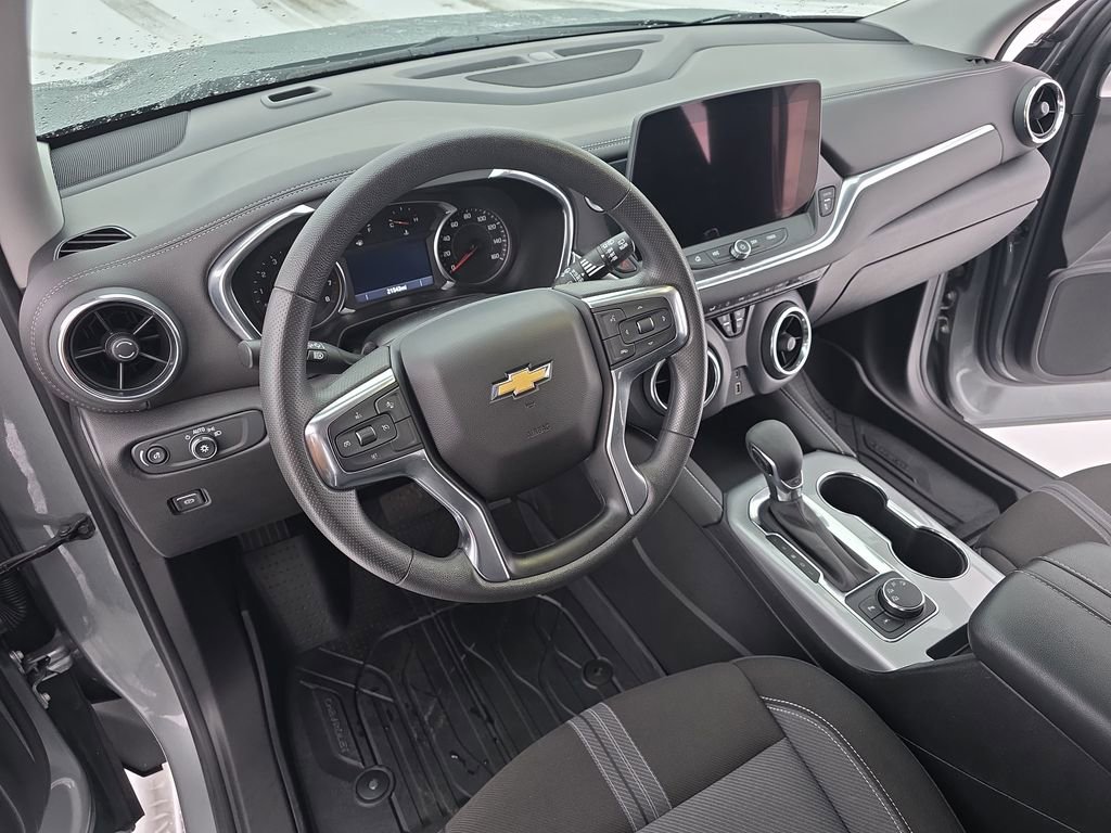 Used 2023 Chevrolet Blazer LT w/ Driver Confidence Package image 16