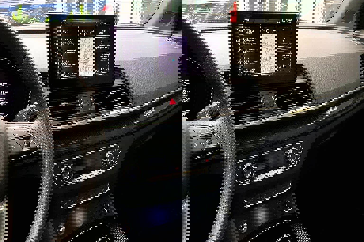 Certified 2025 Audi SQ5 Premium Plus w/ Premium Plus Package image 6