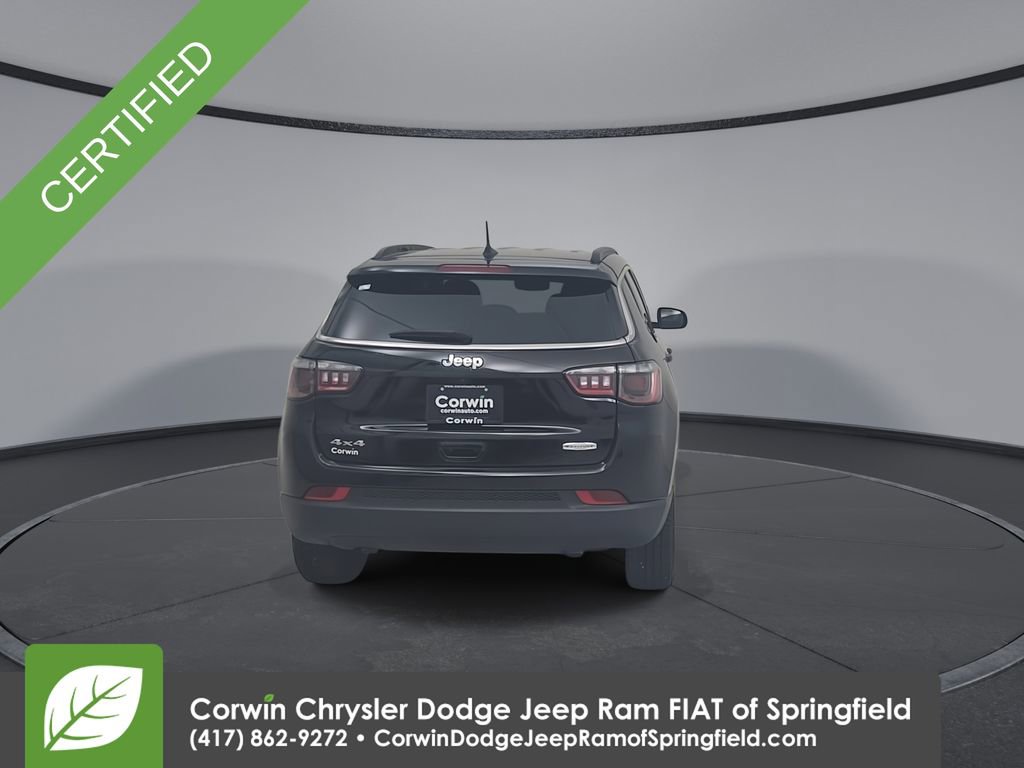 Used 2024 Jeep Compass Latitude image 13