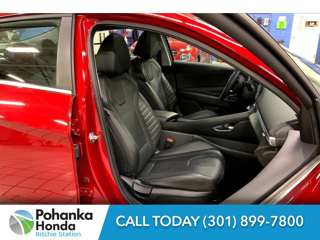 Used 2024 Hyundai Elantra Limited image 6