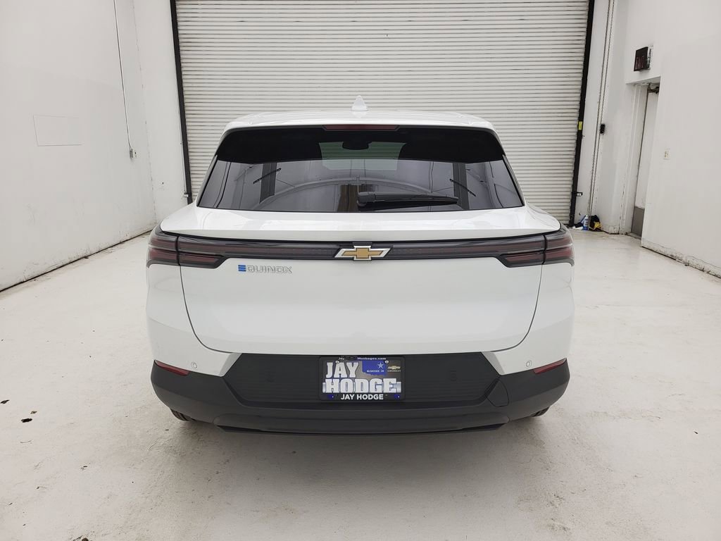 New 2026 Chevrolet Equinox EV LT image 13