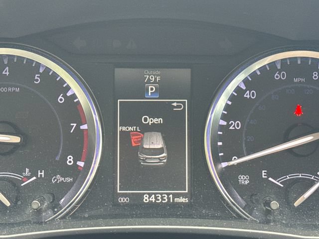 Used 2015 Toyota Highlander XLE FWD image 19