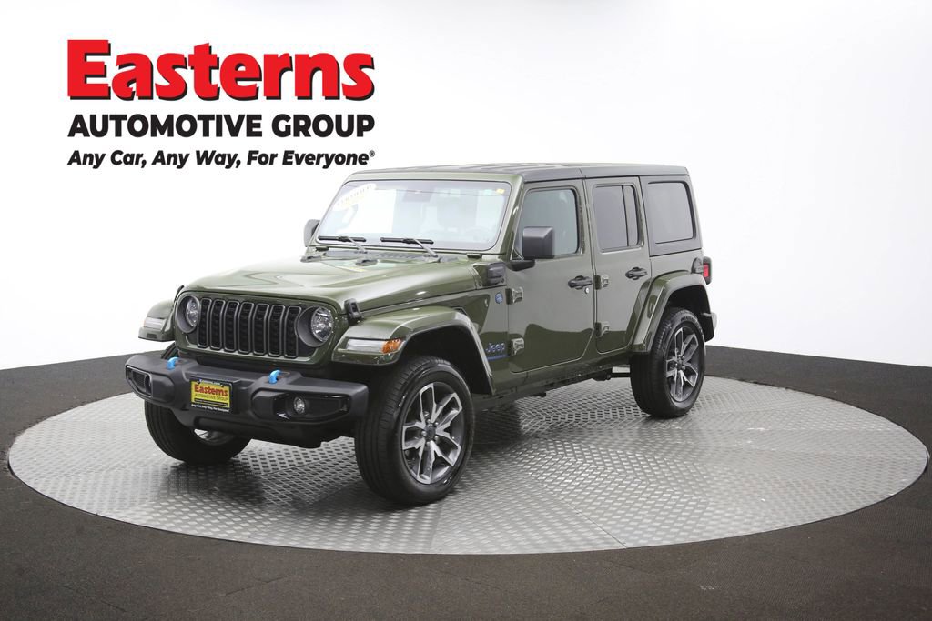 Used 2024 Jeep Wrangler Unlimited AWD/4WD image 55