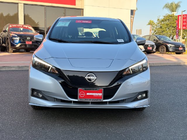 Certified 2025 Nissan Leaf SV Plus FWD image 2