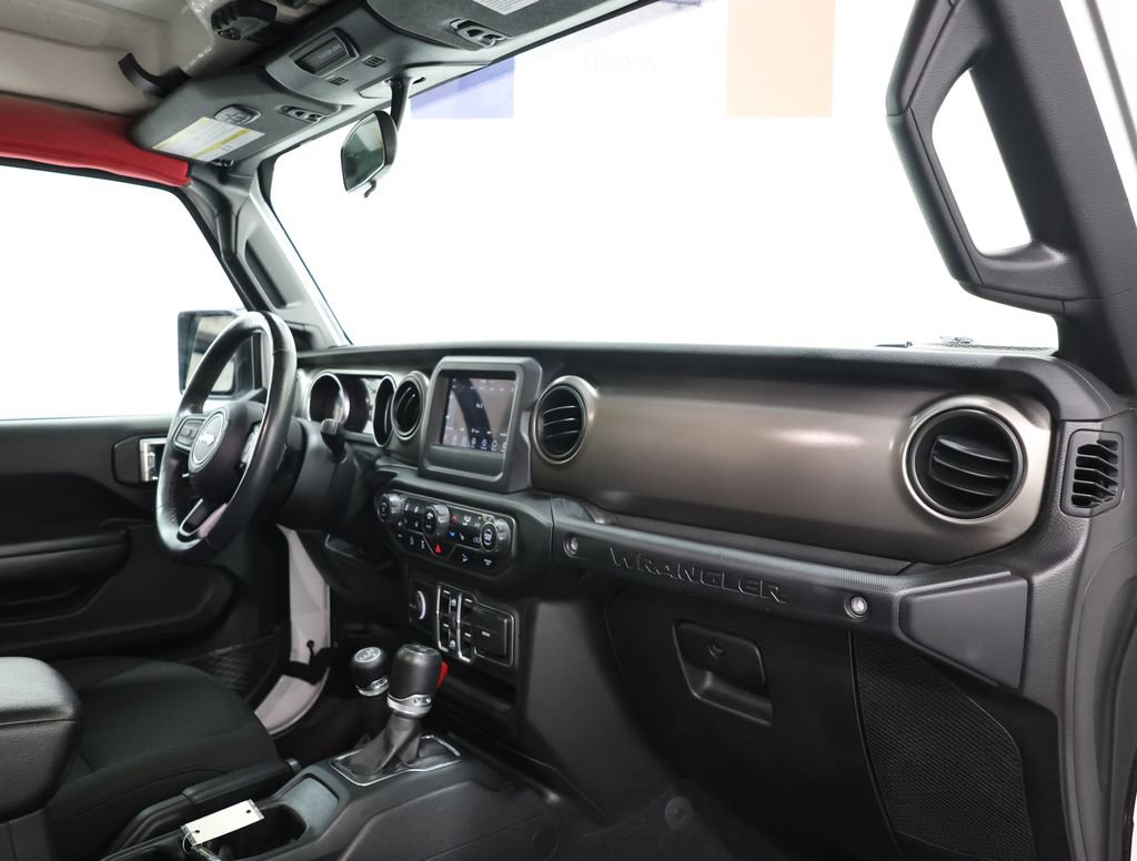 Used 2020 Jeep Wrangler Unlimited Sport AWD/4WD image 23