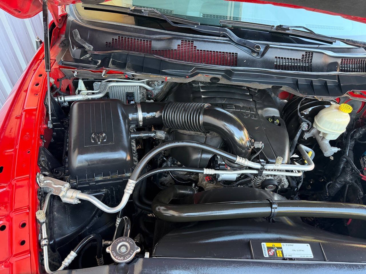 Used 2016 RAM 1500 Express w/ Popular Equipment Group AWD/4WD image 30