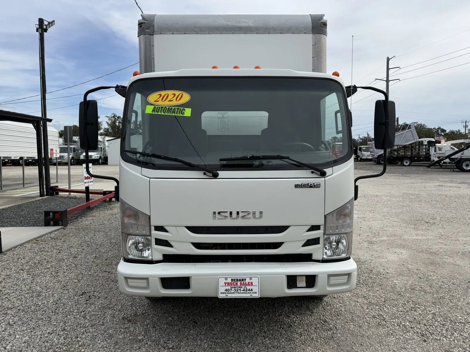 Used 2020 Isuzu NPR image 2