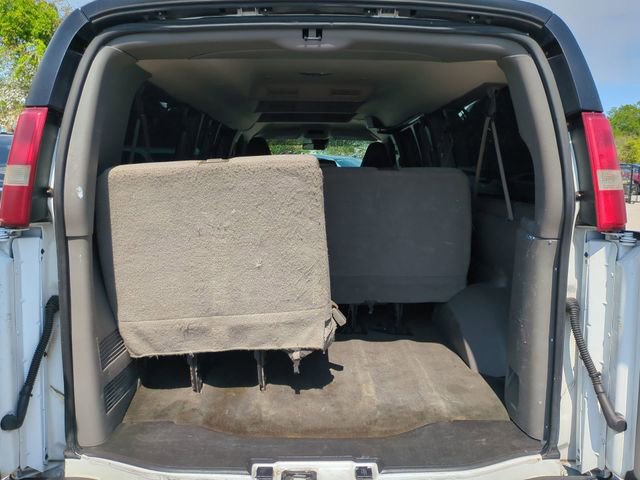 Used 2019 Chevrolet Express 3500 LT w/ LT Preferred Equipment Group RWD image 15