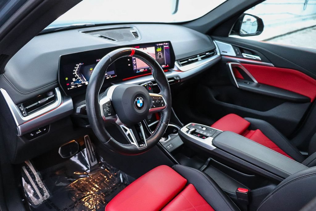 Used 2024 BMW X1 M35i w/ Shadowloine Package AWD/4WD image 23