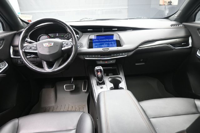 Used 2020 Cadillac XT4 Sport w/ Driver Awareness Package AWD/4WD image 9