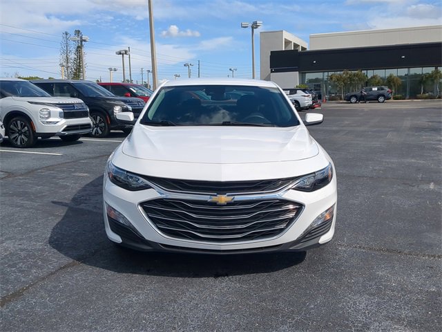Used 2024 Chevrolet Malibu LT image 3