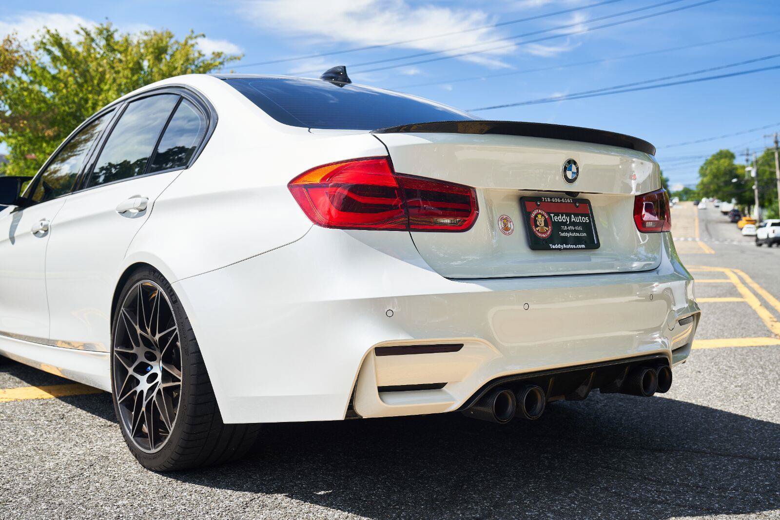 Used 2018 BMW M3 RWD image 42