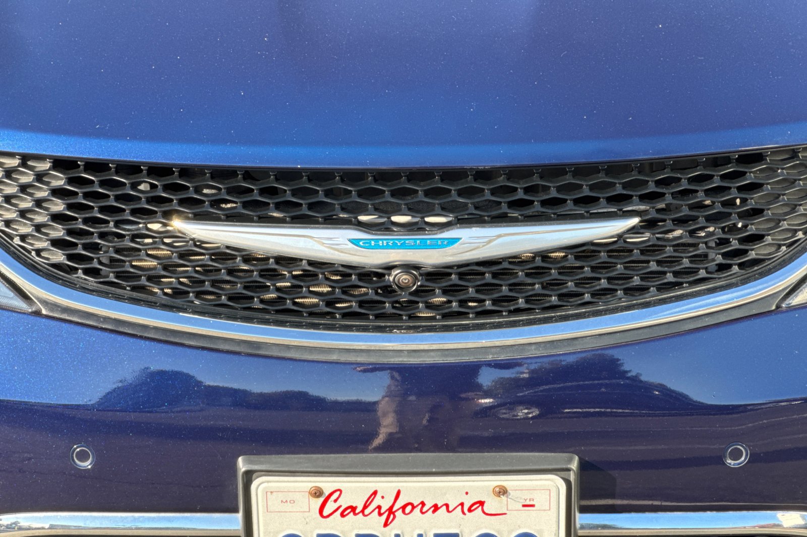 Used 2020 Chrysler Pacifica Limited w/ Advanced Safetytec Group FWD image 45