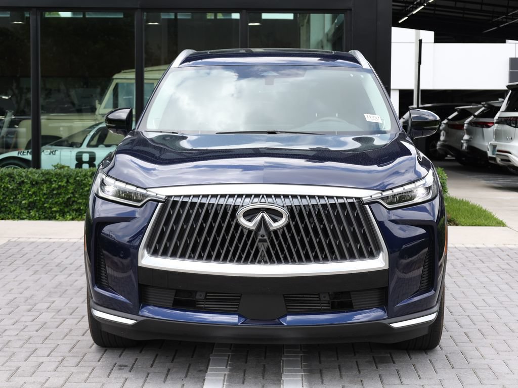 Certified 2026 INFINITI QX60 Luxe w/ Family Package AWD/4WD image 3