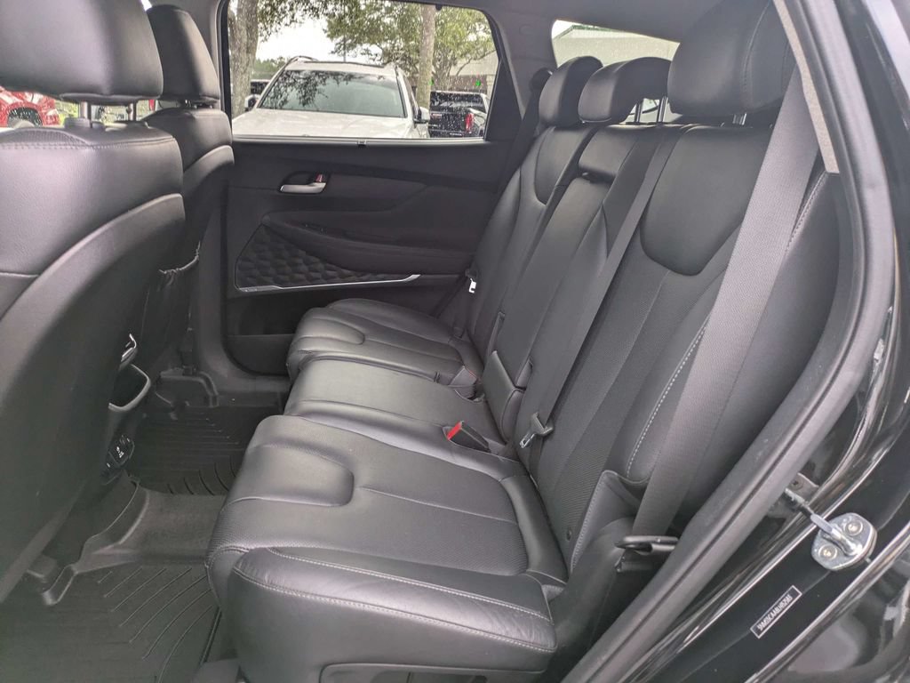 Used 2020 Hyundai Santa Fe Limited AWD/4WD image 12