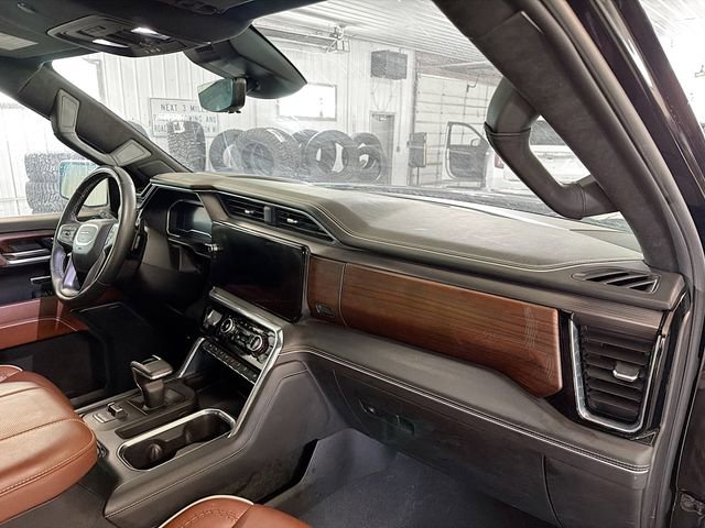 Used 2024 GMC Sierra 1500 Denali Ultimate AWD/4WD image 12