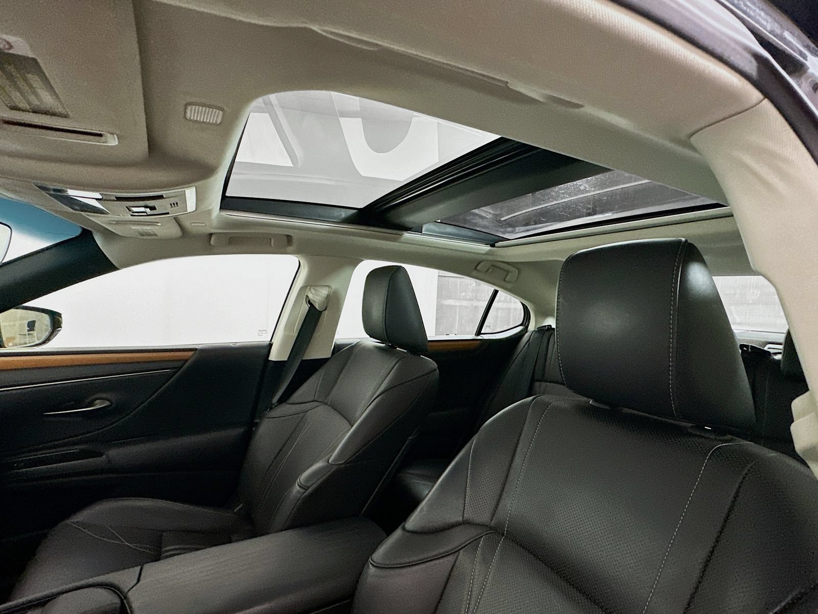 Used 2020 Lexus ES 350 w/ Accessory Package 2 FWD image 22