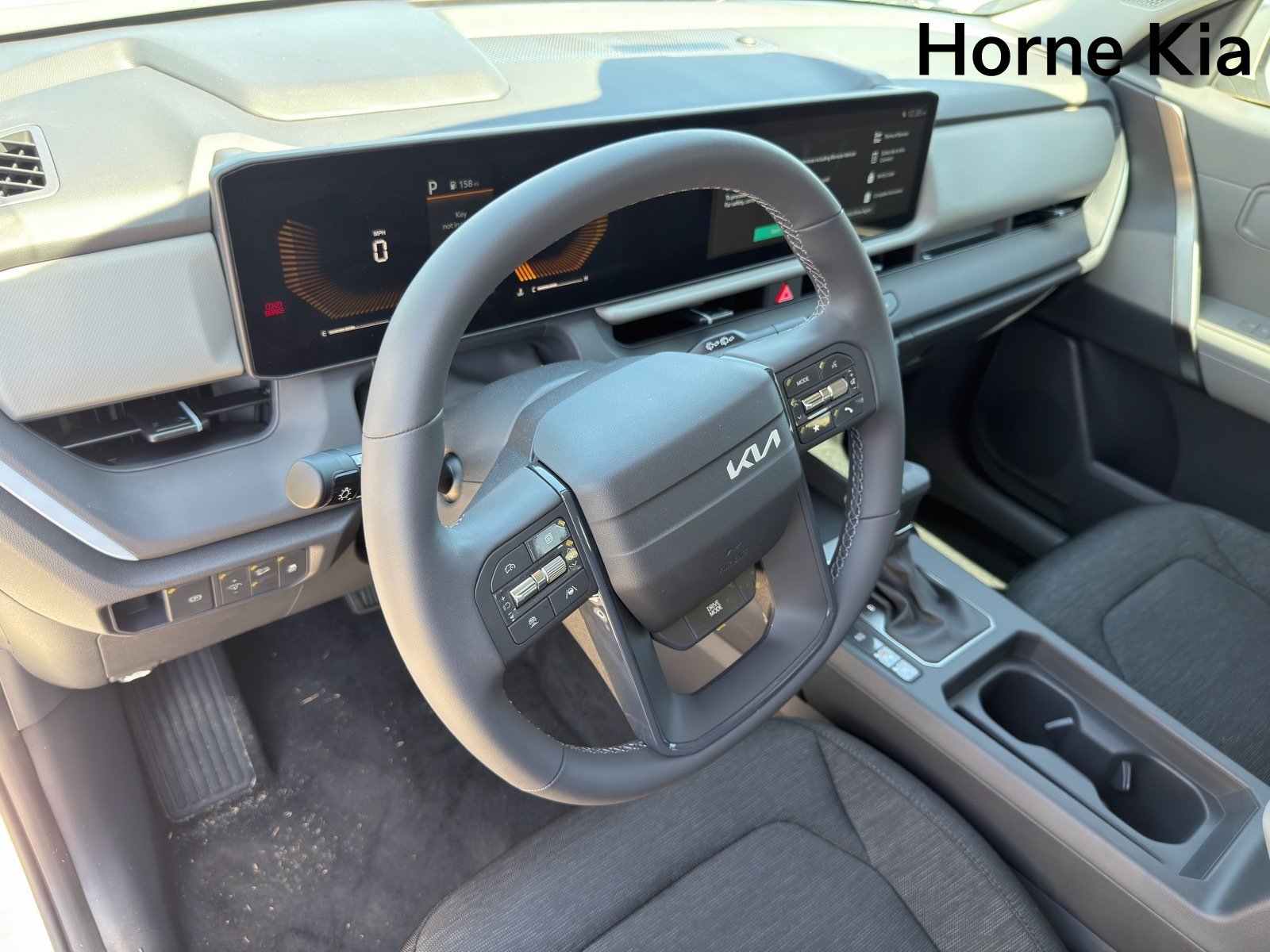 New 2027 Kia Seltos LX FWD image 11