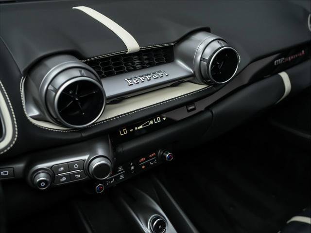 Used 2020 Ferrari 812 Superfast RWD image 30