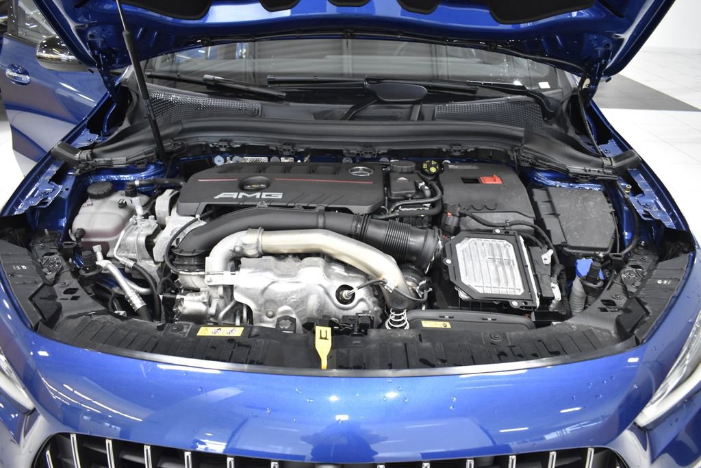Certified 2024 Mercedes-Benz GLA 35 AMG 4MATIC image 11