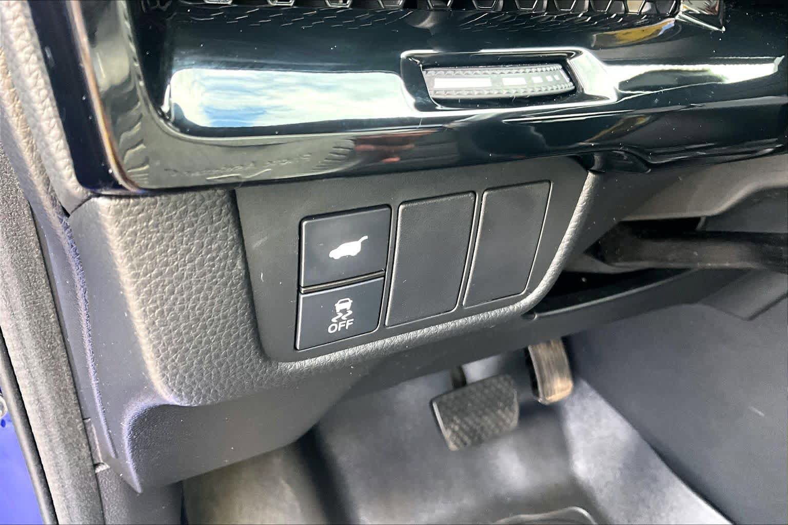 Used 2023 Honda CR-V Sport Touring image 33