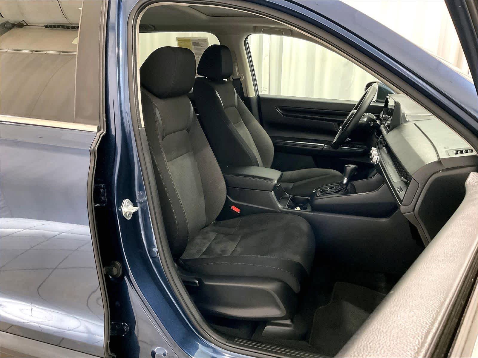 Used 2024 Honda CR-V EX image 11