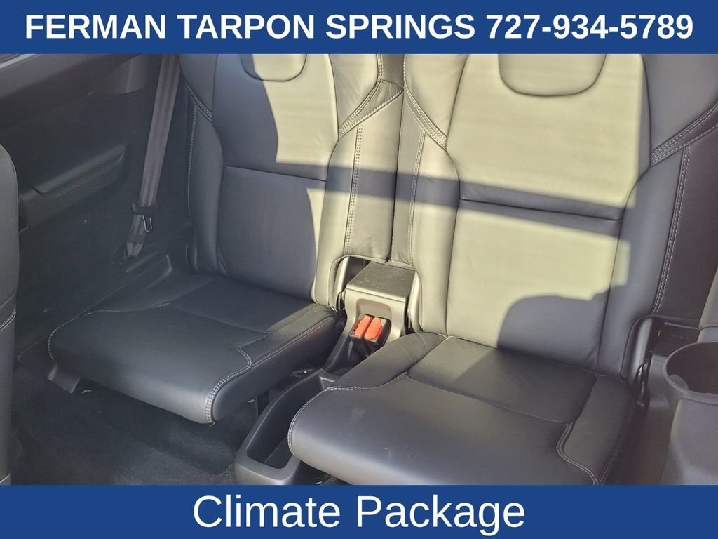 Certified 2022 Volvo XC90 T6 Inscription w/ Climate Package image 16