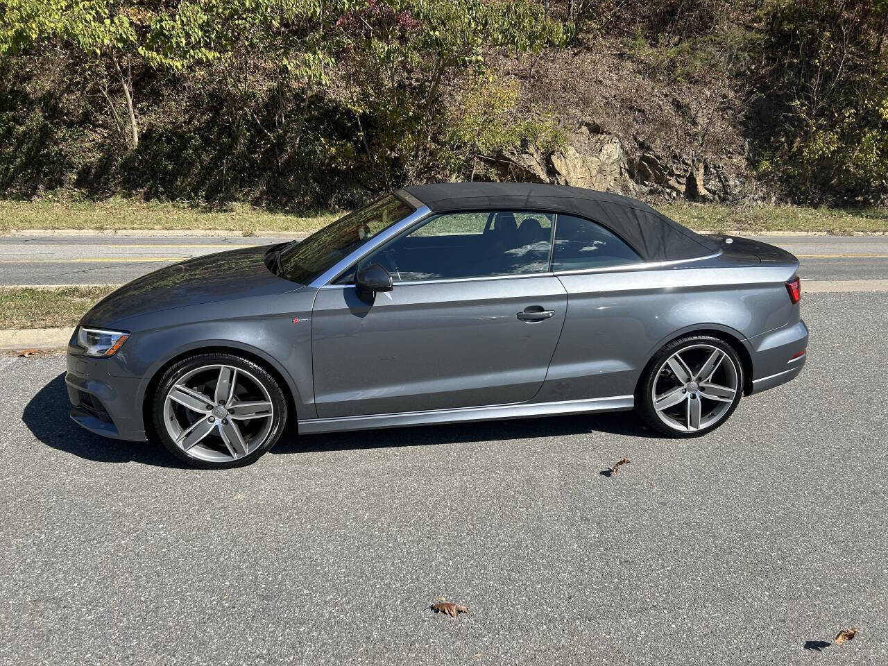Used 2018 Audi A3 2.0T Premium Plus image 19