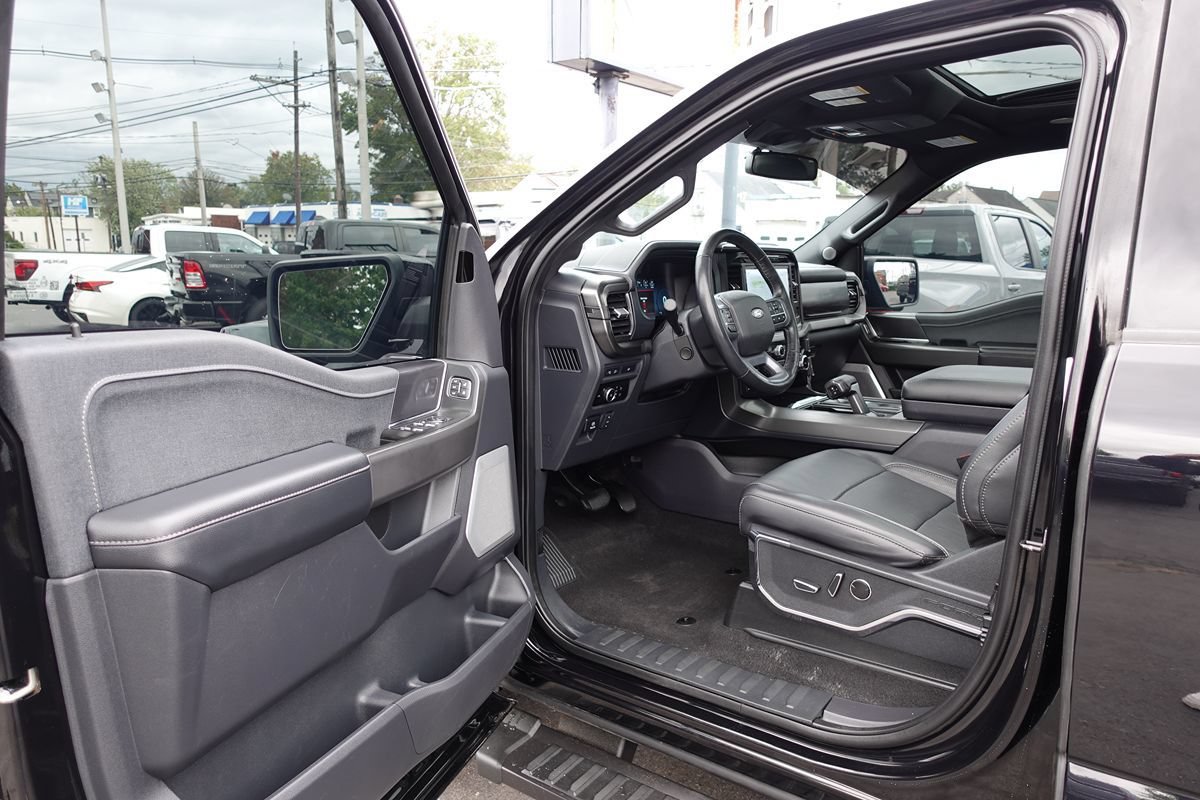 Used 2024 Ford F150 Lariat w/ Equipment Group 502A High AWD/4WD image 13