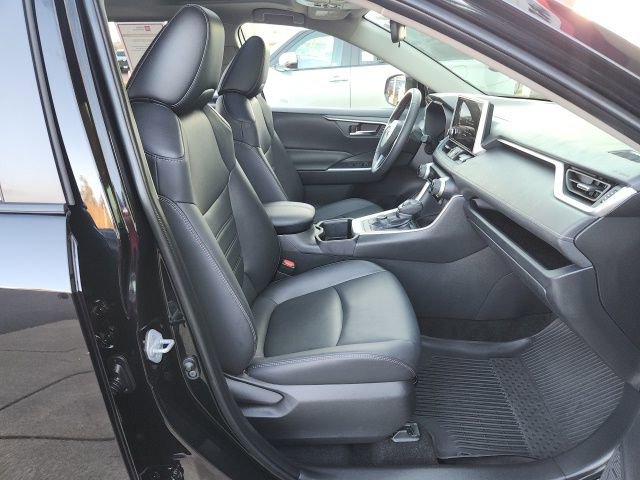 Certified 2023 Toyota RAV4 XLE Premium image 24