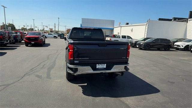 Certified 2024 Chevrolet Silverado 2500 LTZ w/ LTZ Premium Package image 7
