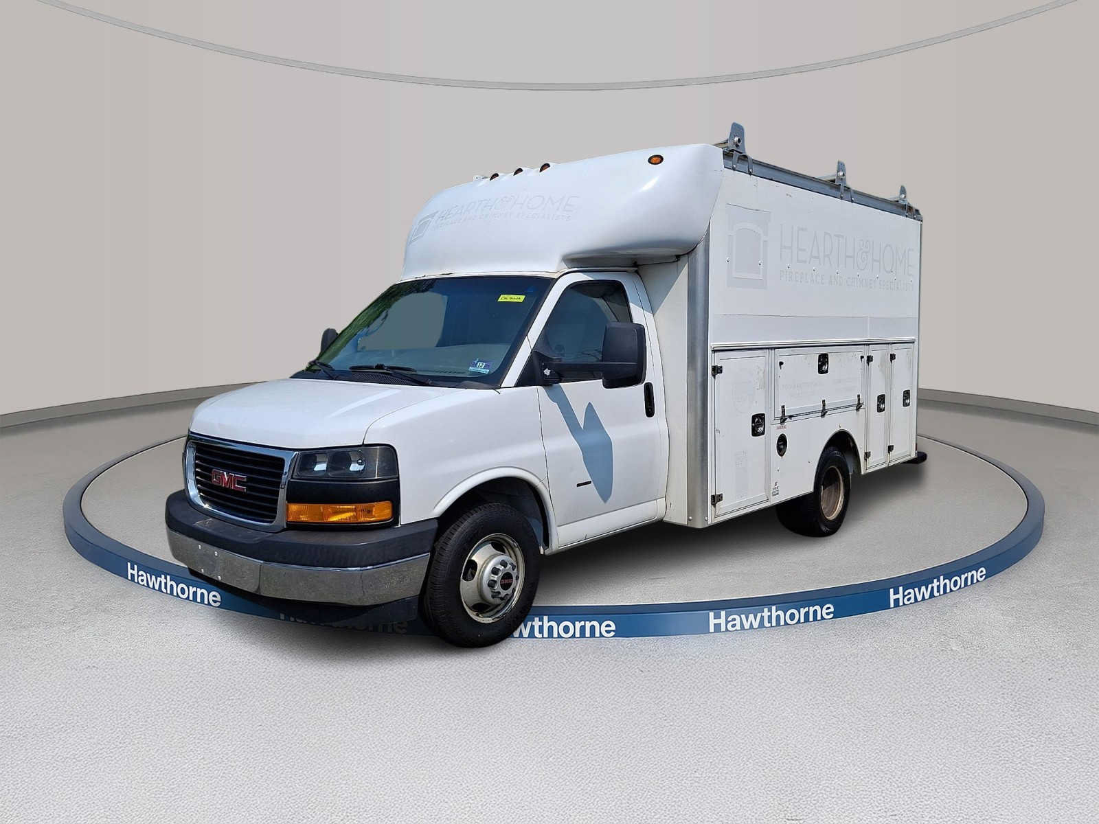 Used 2018 GMC Savana 3500 w/ Power Convenience Package RWD image 3