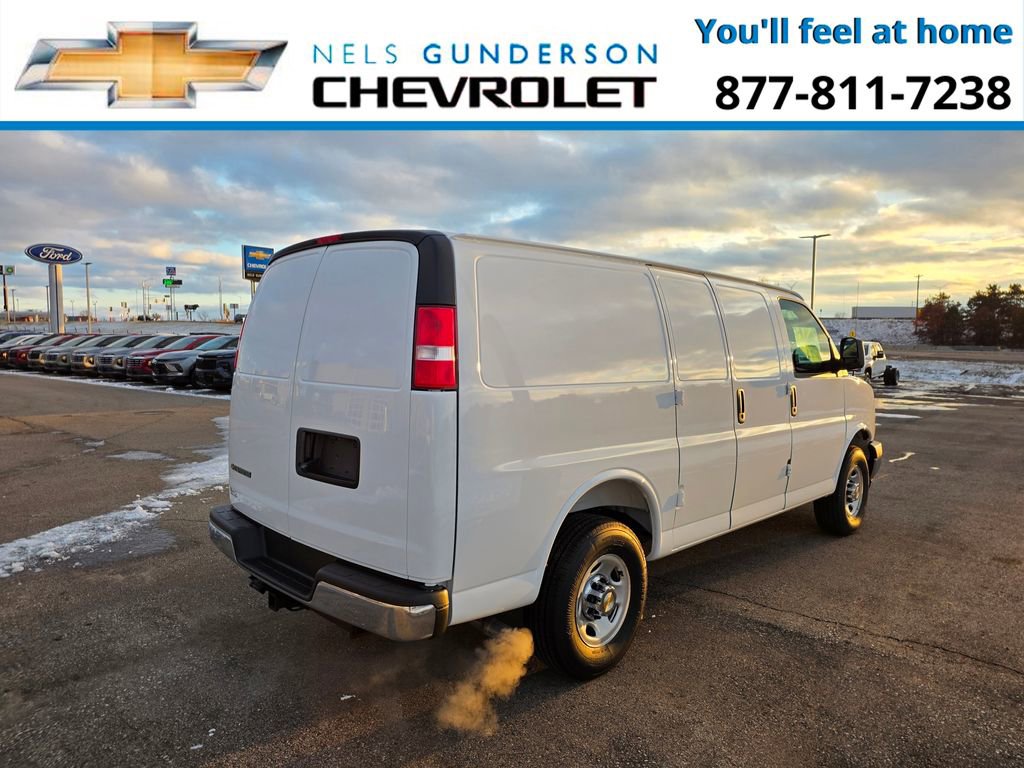 New 2025 Chevrolet Express 3500 w/ Driver Convenience Package RWD image 6