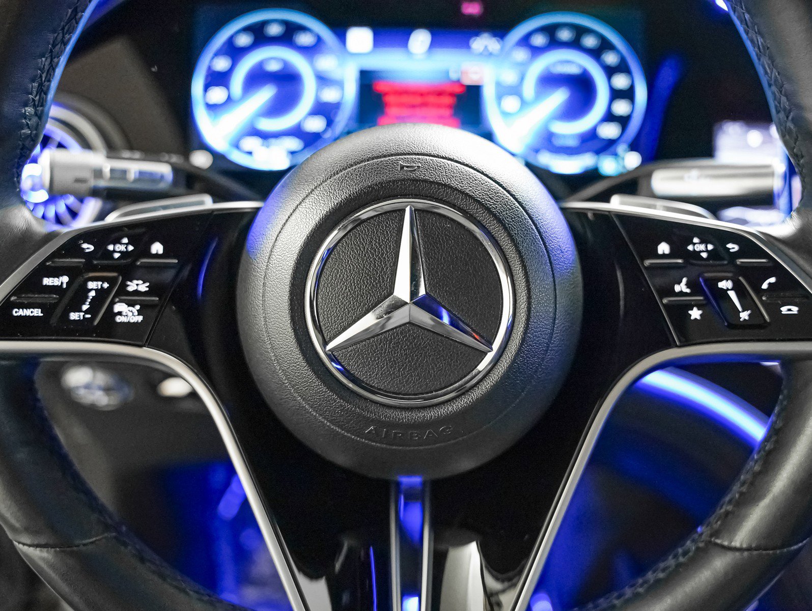 Certified 2023 Mercedes-Benz EQS 580 4MATIC SUV image 15