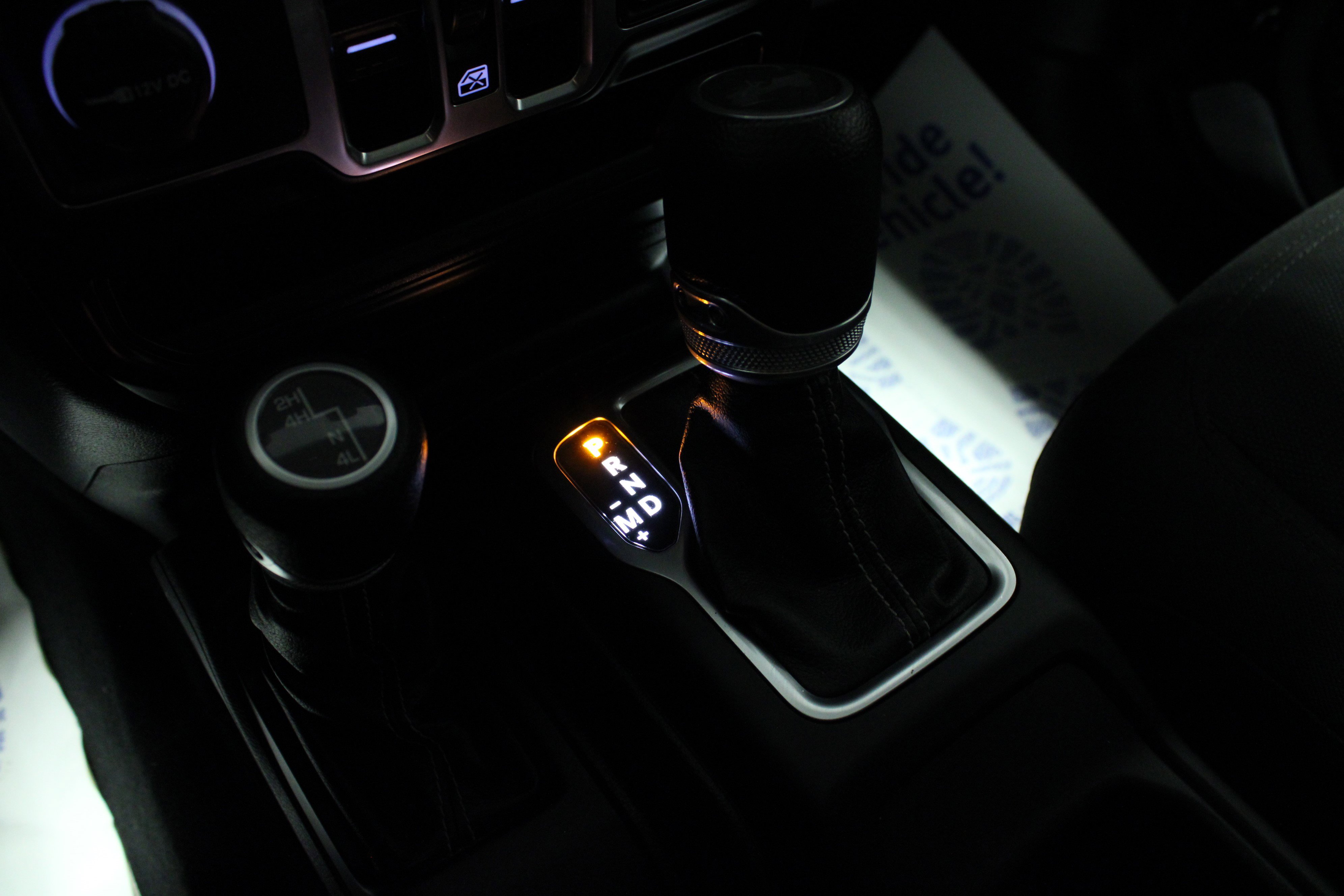 Used 2023 Jeep Wrangler Sahara AWD/4WD image 24