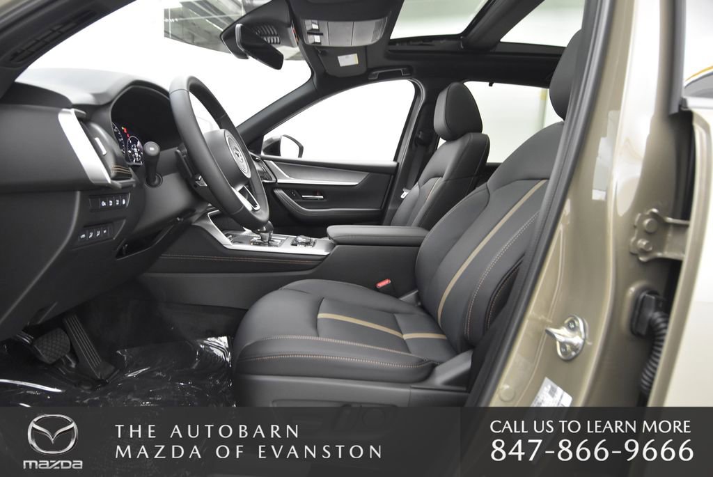 Certified 2025 MAZDA CX-70 Plug-In Hybrid w/ Premium Plus image 29