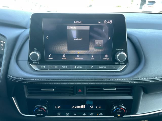 Used 2025 Nissan Rogue SV FWD image 26