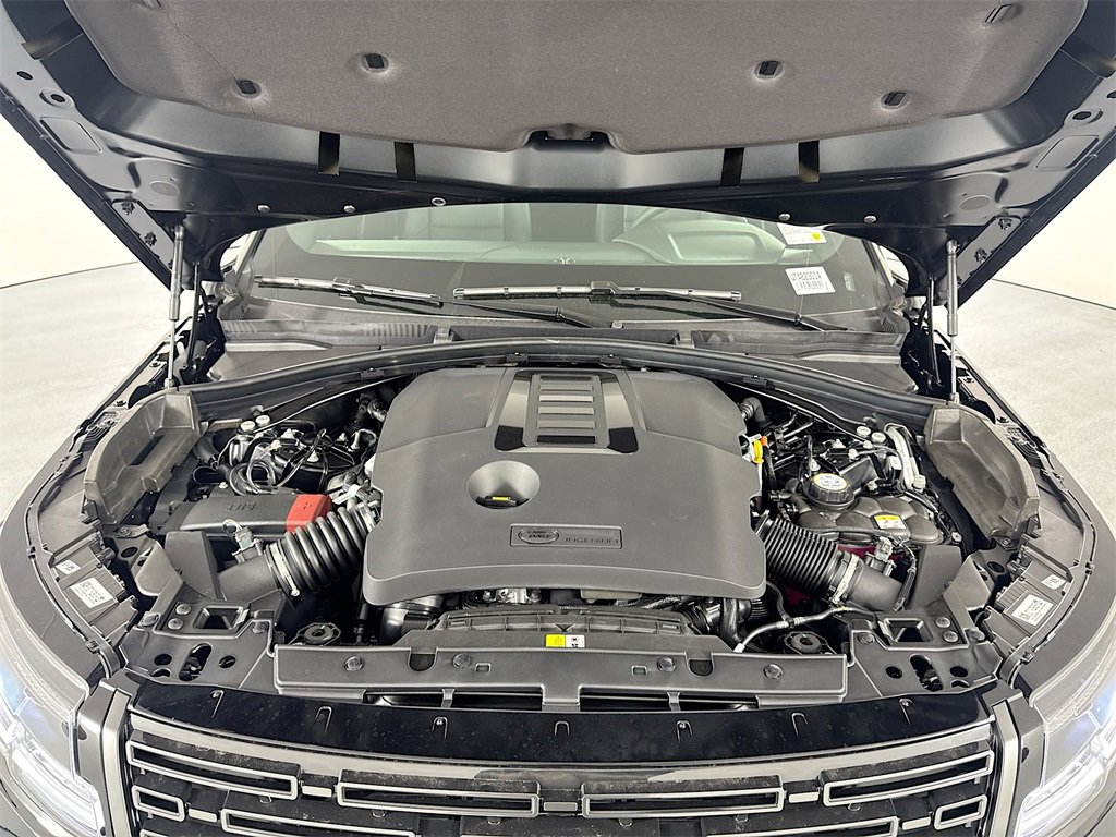 New 2026 Land Rover Range Rover Velar Dynamic SE image 30