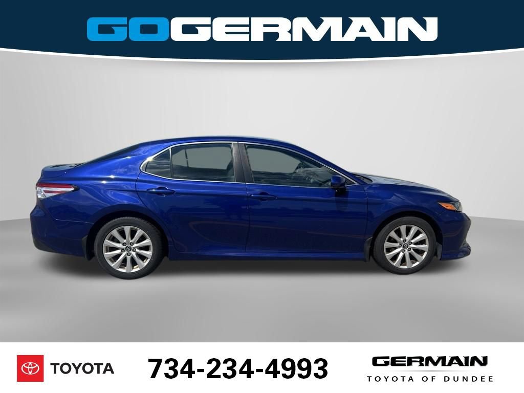 Used 2018 Toyota Camry LE FWD image 6