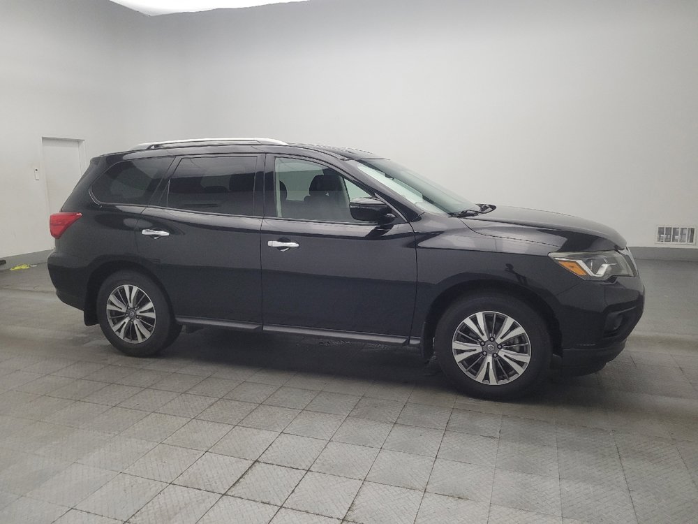 Used 2019 Nissan Pathfinder S FWD image 11