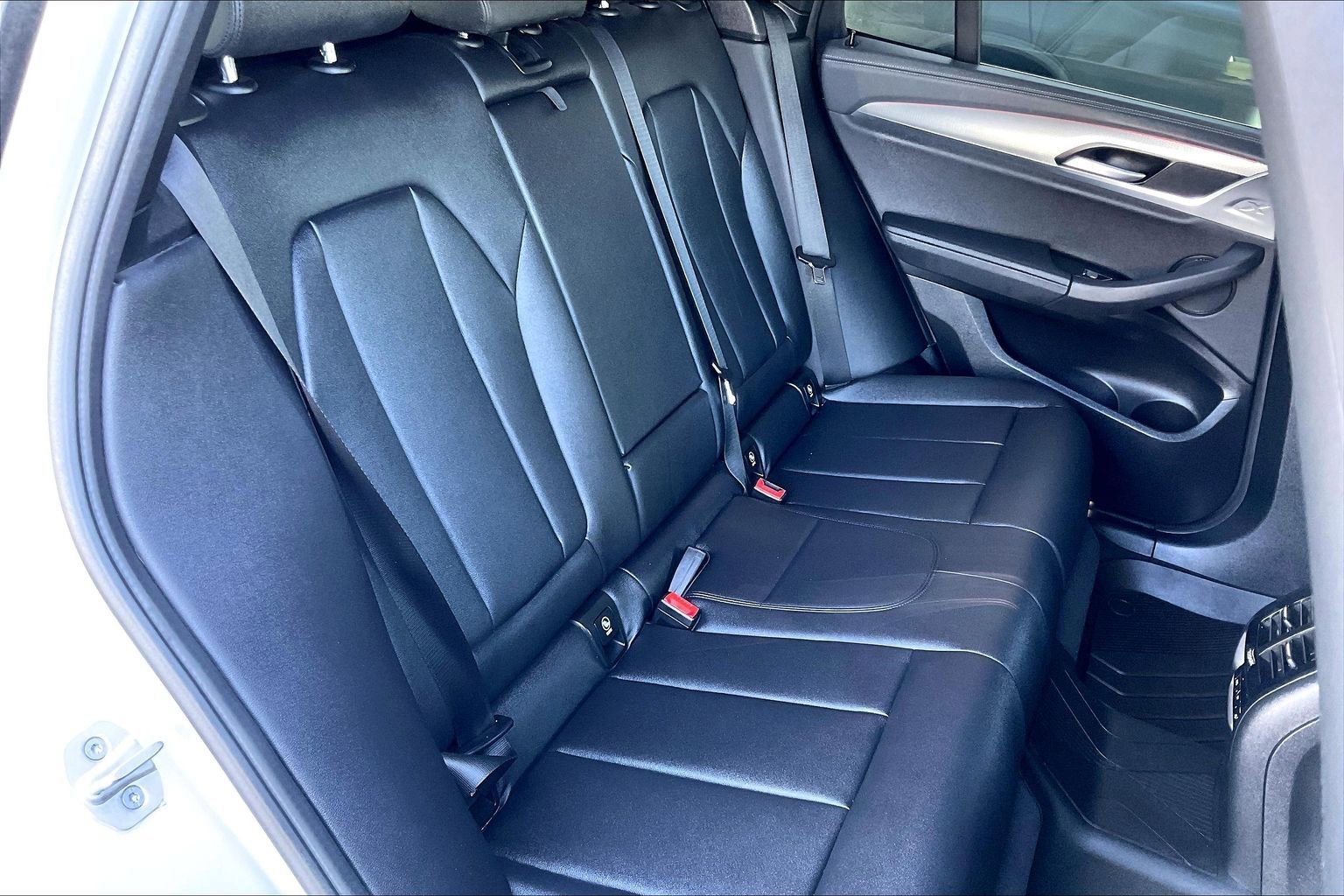 Used 2021 BMW X3 xDrive30i w/ M Sport Package image 18