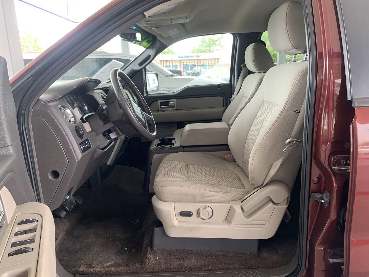 Used 2010 Ford F150 XL RWD image 5