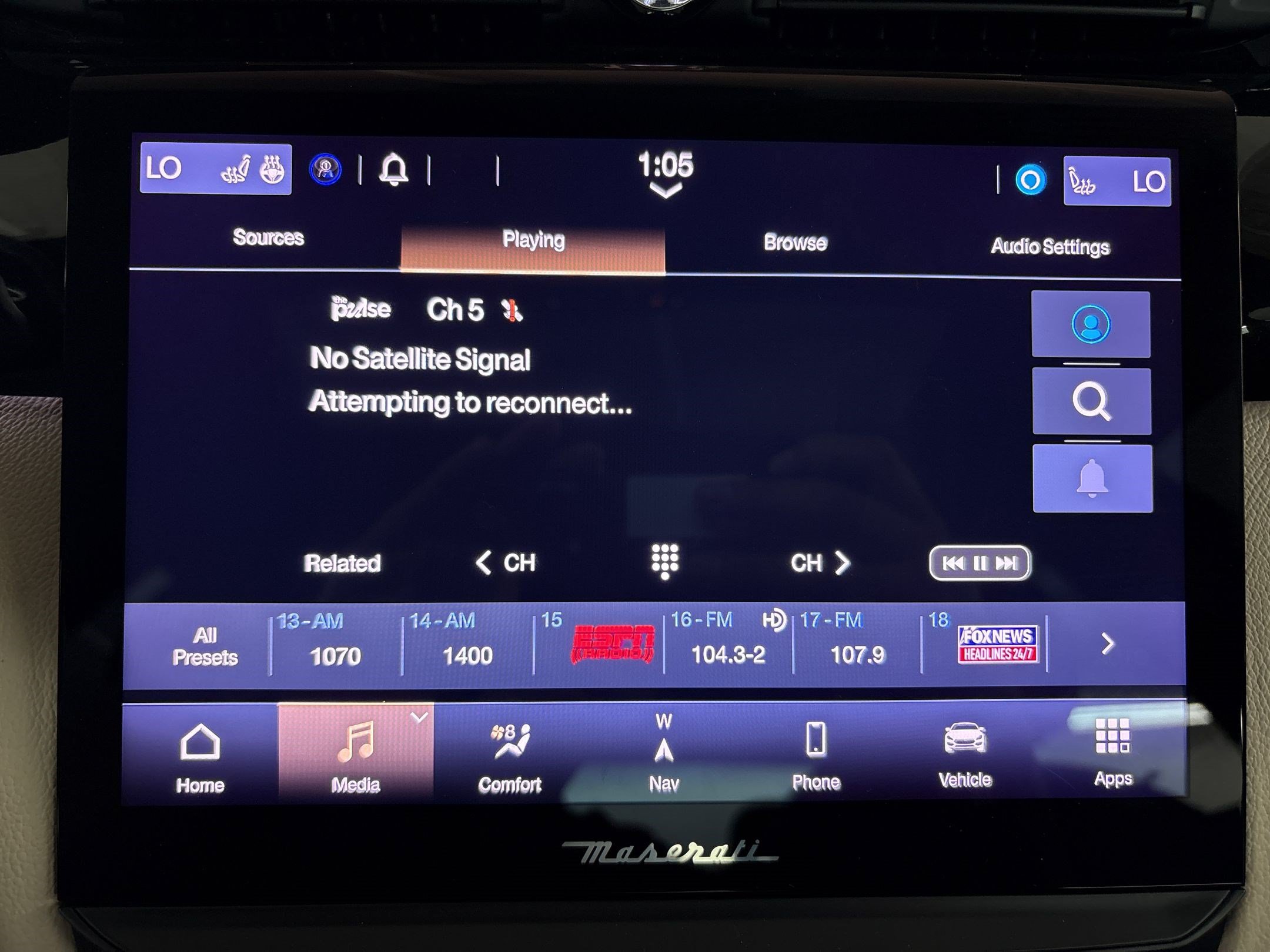 Used 2022 Maserati Quattroporte Modena Q4 AWD/4WD image 23